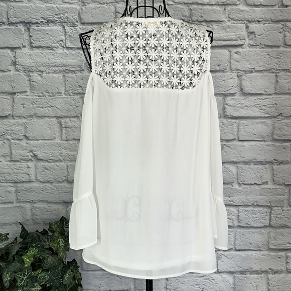 Charming Charlie Cold Shoulder White Lace Blouse - Picture 4 of 6